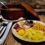 ¡Novedad 2025! El sabroso cocido madrileño de Arrabal